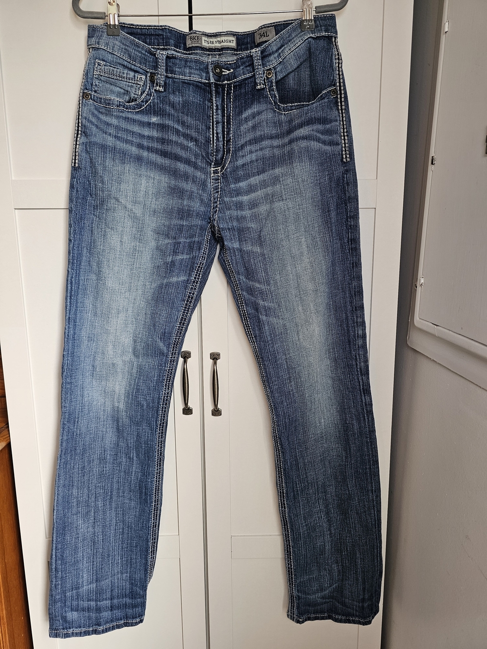 BKE Tyler Straight Leg Jeans Men's 34x34/34L Medium Wash Thick Stitch Stretch